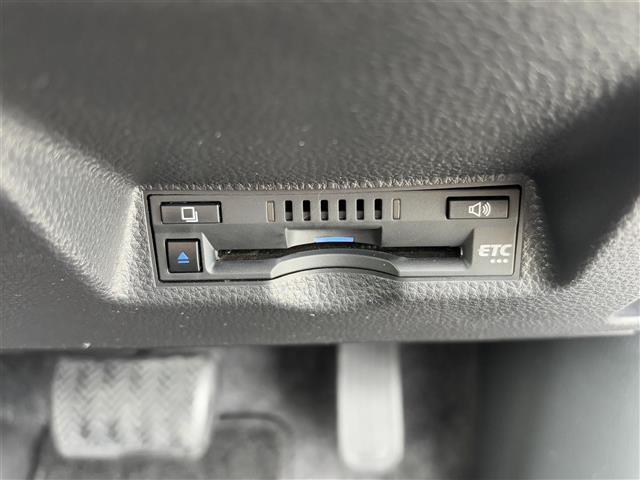 店頭販売もしておりますので、先に在庫が無くなってしまうこともございます。気になる車はまずはお問い合わせください！