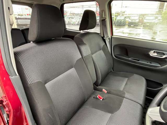 毎日全国の仕入れ先から厳選した車を仕入れております！プロの査定士の検査を受けた車を仕入れ、入庫後も社員が1台1台を走行チェックや状態確認・装備確認などを入念に行います。