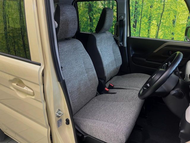 もちろん車内はキレイです♪よりクリーンな状態をキープしたいお客様には『ナノゾーンコート』がおすすめ！新型コロナウイルス対策や、除菌・消臭に効果を発揮し多くの方にご好評いただいております。