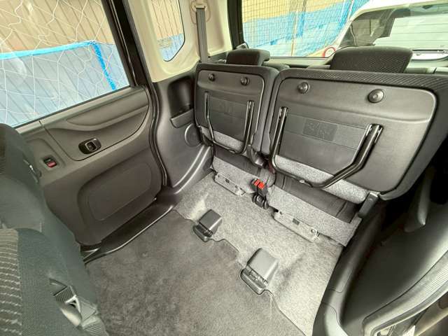 当社では厳選した仕入れを行っております。高品質なお車のみを取り扱いしております。もちろん全台修復歴無しです！