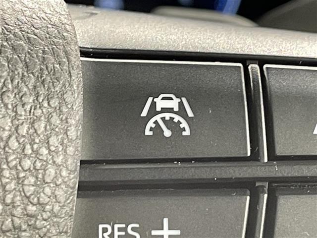 ◆【アドバンスト　ドライブ/Advanced　drive（渋滞時支援）】アクセルを踏まなくても、先行車に追従したり、設定した速度で走行したりできます！機能には限界があるためご注意ください。