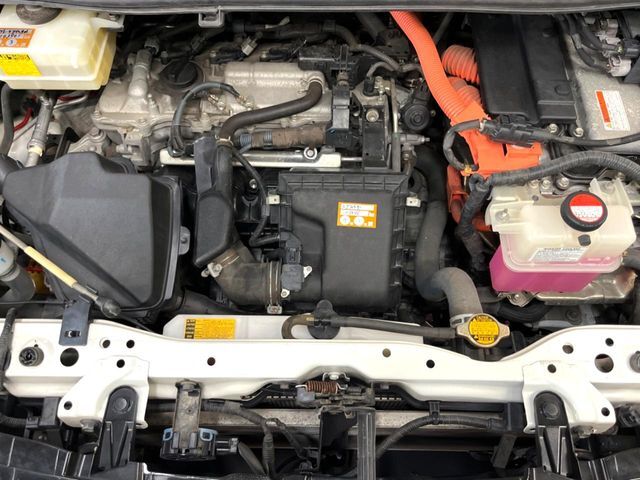 親切・丁寧な専門メカニックスタッフが応対！・車検・点検整備・事故等の修理などアフターサービスも安心。お車のカスタマイズもネクステージのサービススタッフまでご相談ください！