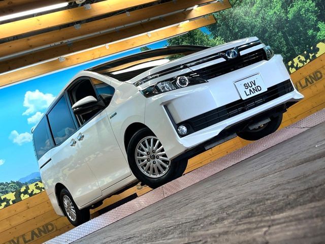 大好評のボディコーティング「弾スプラッシュコート」もご納車までに施工可能。通常のガラスコートと異なる、耐久年数6年の無機質ガラスコーティングが、ボディをキレイな状態に保ってくれます。大好評のボディコー