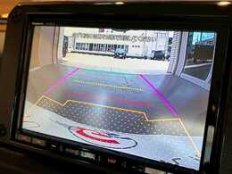 【バックカメラ】便利なバックカメラで安全確認もできます。駐車が苦手な方にもオススメな便利機能です。