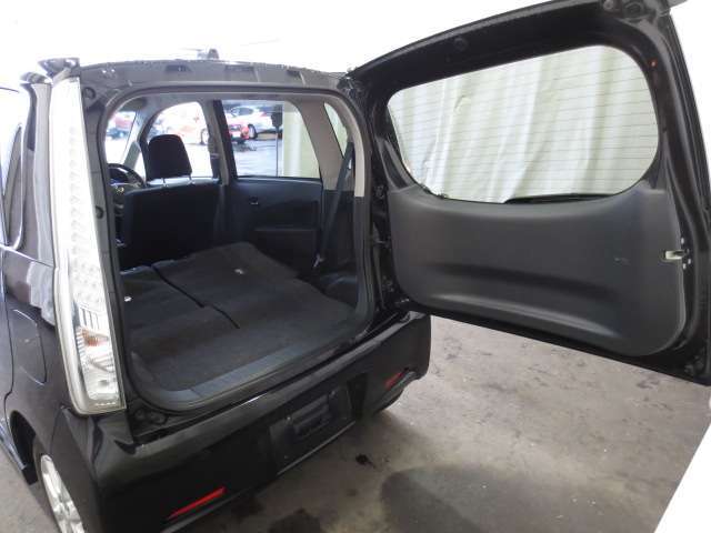 当社はインターネットでもお客様のお力になれるよう対応致しますので、遠方のお客様もお気軽にお問合せ下さいませ☆お車の状態はもちろん、各種諸費用等のご不明な点がございましたらお気軽にご質問下さい☆