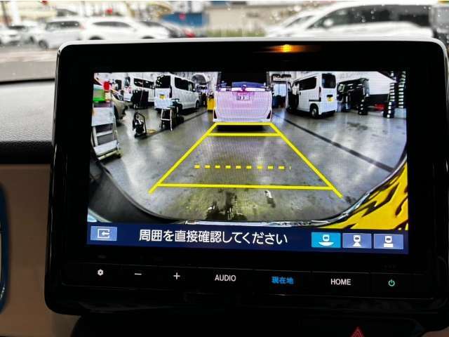 【バックカメラ】駐車時に安心のバックカメラが装備されています！