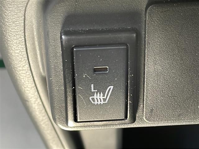 【運転席操作部】快適なドライブを楽しむための機能が装備されています！運転席から触れるので、使いやすいです！除菌プランいれていただくと、さらに清潔で安心していただけます！