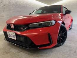 販売だけでなくお客様のご要望から万が一のトラブルまで幅広くご対応できます様に心掛けてサポート致します。　また、自社整備工場も様々な設備を完備しております！何なりとお気軽にお申し付けご相談下さいませ。