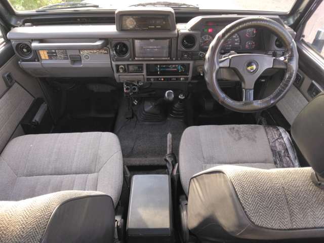 ディーゼルターボ！4WD！5MT！