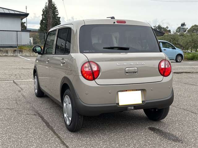 営業時間はAM9時～PM6時まで、営業しております。