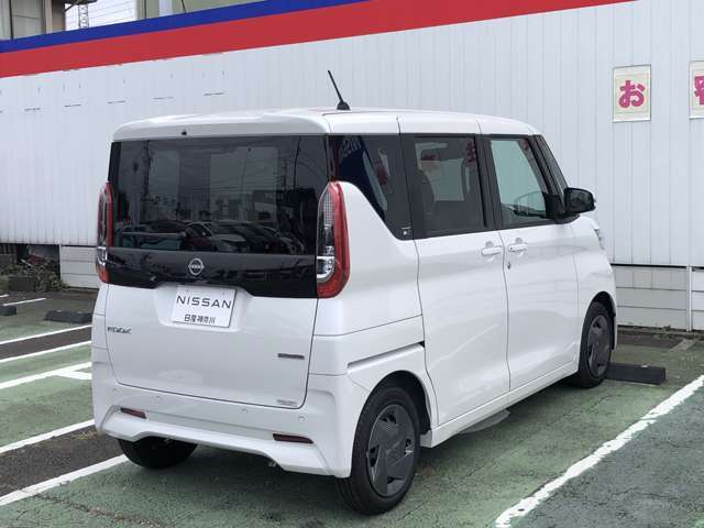 【メーカー保証継承】日産神奈川の新車店舗で使用していた展示試乗(禁煙)車でした。