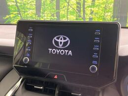 【8インチ　ディスプレイオーディオ】大画面のディスプレイはAppleCarPlayやAndroidAutoが利用可能。大きな画面でスマホナビアプリ等が利用いただけます♪