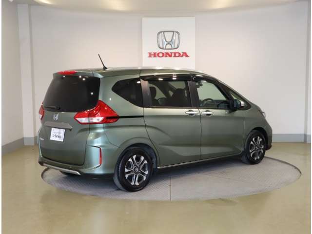 Honda認定中古車ディーラーだからこそ「安心 安全 信頼 満足」のサービスを提供いたします。保証制度やメンテンスパックはもちろん、安心のための自動車保険にJAFなども取り扱っております。