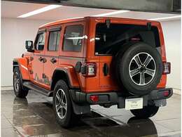 ジープ枚方オートエキスパートは、ジープ正規ディーラー認定中古車専門店です！関西はもちろんのこと全国各地のお客様にお選びいただいております！◆TEL：0078-6002-016465◆