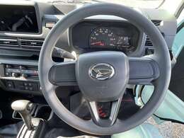 お車に関することは岡山県井原市のカーセンターヤナにお任せください！・営業時間 9:00～18:00 ・定休日 日曜・祝日※ご来店の際は事前にお電話ください