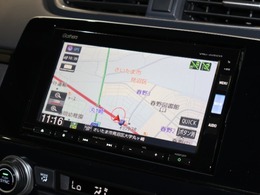 純正ナビ VRU-205CVi  CD　DVD　USB　MR　Bluetooth　操作性と機能性に優れているナビで、初めての道でも安心・快適なドライブをサポートします！