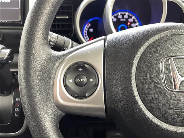 【運転席操作部】快適なドライブを楽しむための機能が装備されています！運転席から触れるので、使いやすいです！除菌プランいれていただくと、さらに清潔で安心していただけます！