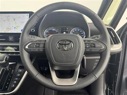 【ハンドル】『ハンドル/ステアリング』の画像になります。写真の内容に関してご不明点、ご質問等がございましたらお気軽にガリバー店舗までお問い合わせください。