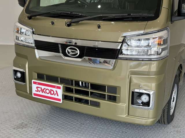 ■多彩な車展示中■☆サコダ車輌はオールメーカー販売可能です☆軽自動車のみならず、普通車、中古車も展示中☆乗用タイプ、軽トラック、軽バン、SUV、ミニバン、コンパクトカー、ハイブリッド多種多様☆