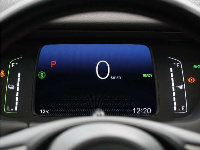 7インチの液晶メーターで、速度表示やHonda SENSING作動表示などを、分かりやすく表示　見やすさを追求したメーターです。