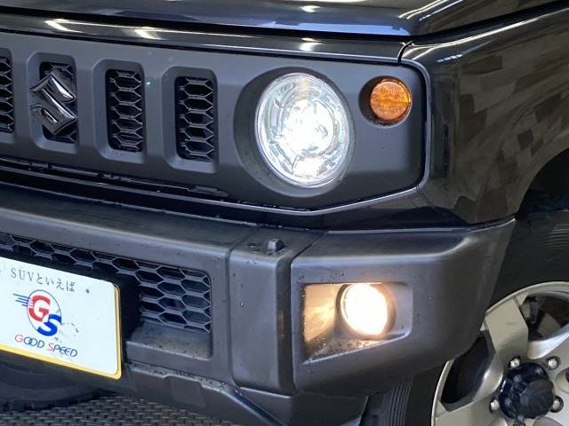 【LEDヘッドライト】は視認性が高く安全です！また、見た目もかっこいいです！