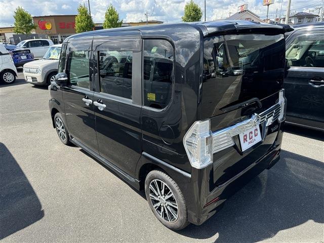 もし展示場にお探しの車が無くても安心ください。全国から、お客様の気持ちになってご希望のお車をお探しします。