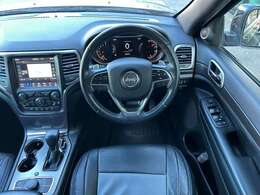 LIBERALA野々市の物件をご覧いただきまして誠にありがとうございます。心ゆくまでおクルマ選びをお楽しみください。