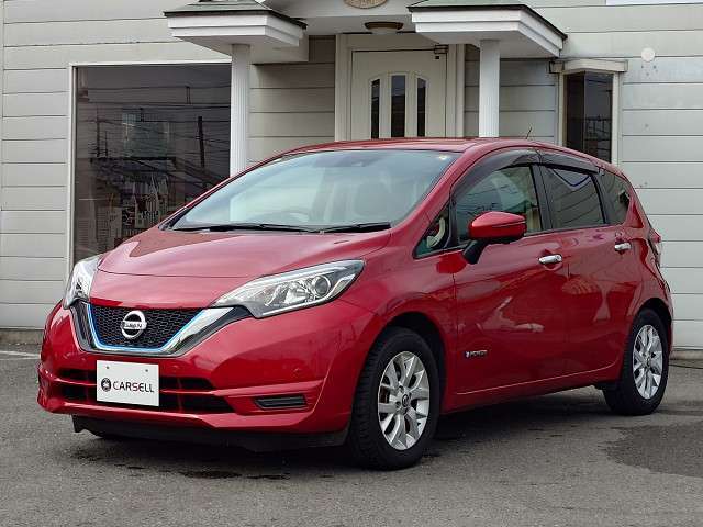 純正ナビTV　全方位カメラ　エマージェンシーブレーキ　衝突軽減　踏み間違い防止　VDC　LDW　LEDヘッド　前後コーナーセンサー　スマートルームミラー　インテリキー　ETC　純正前後ドラレコ　禁煙車