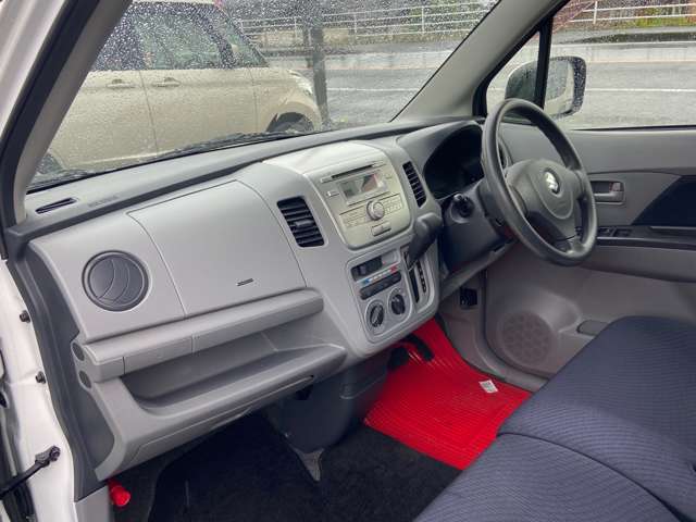 リーズナブルな車輌を豊富に取り揃えております。ぜひ一度ご来店下さい。お待ちしております。