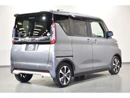 この度は当店のお車をご覧いただき誠にありがとうございます！当店は西日本地区最大級の三菱正規ディーラーとして高品質なお車と充実した整備・保証を提供させて頂いております！お問合せ番号は45100524です♪