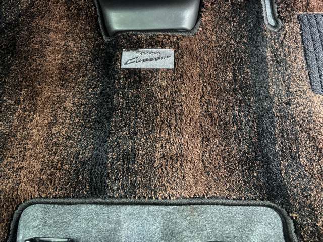 専用フロアマット