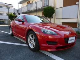 同色で全塗装済です！ピカピカです！ぜひ一度、見て下さい！外装は目立つ傷やヘコミは無いです。内装/外装/機関共に程度は良し！一見価値有りですよ！ロータリーエンジンは良く走ります！