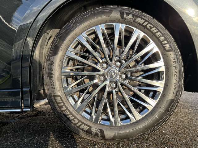 【コーティング】大切にお乗りになりたいお車へ…。ボディー保護や艶出しなど、どの車種やご希望にも対応できるよう技術に自信があります！