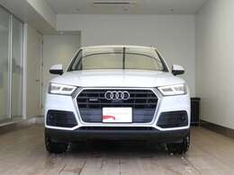 ☆Audi　Q5は車速や路面の摩擦係数など走行条件を常にモニター。状況に応じてAWDクラッチにより前後アクスルへトルクを配分する新しい4WDシステムquattroを採用しています☆