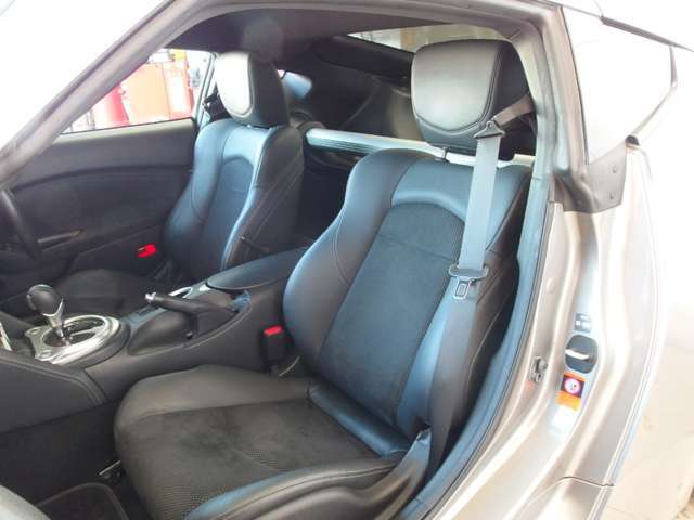 日産 フェアレディZ 3.7 バージョン T 2009年 8.4万キロ (愛知県