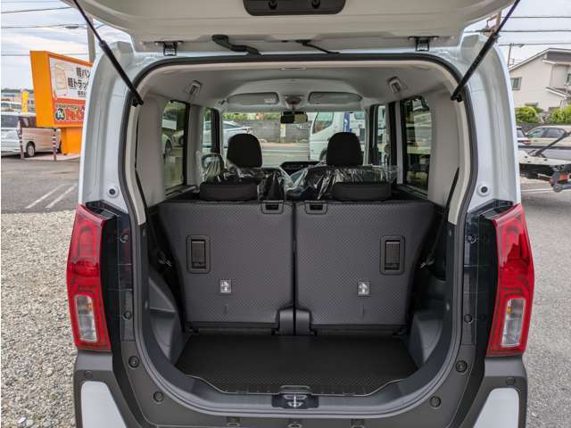 ☆自動車保険☆　保険も取り扱っておりますので、当社にて一括でお車の手続きができます！是非お任せ下さい！