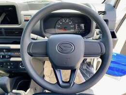 フロントフォグランプ/多目的ダンプ/プッシュスタート/スマートキー/業者様の購入も可能ですので、ご検討の販売店様は一度お電話下さい。よろしくお願いいたします。