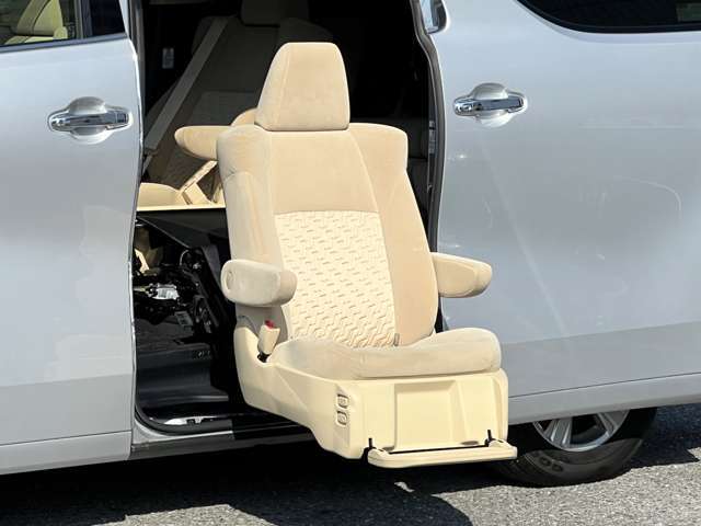 パワーリクライニング＆パワースライド！