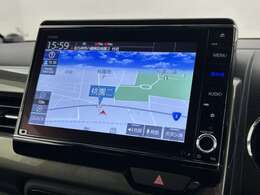 【純正ナビ】専用設計で車内の雰囲気にマッチしたナビが装備されています！利用時のマップ表示は見やすく、いつものドライブがグッと楽しくなります！