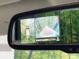 【マルチアラウンドモニター】専用のカメラにより、上から見下ろしたような視点で360度クルマの周囲を確認することができます☆死角部分も確認しやすく、狭い場所での切り返しや駐車もスムーズに行えます。