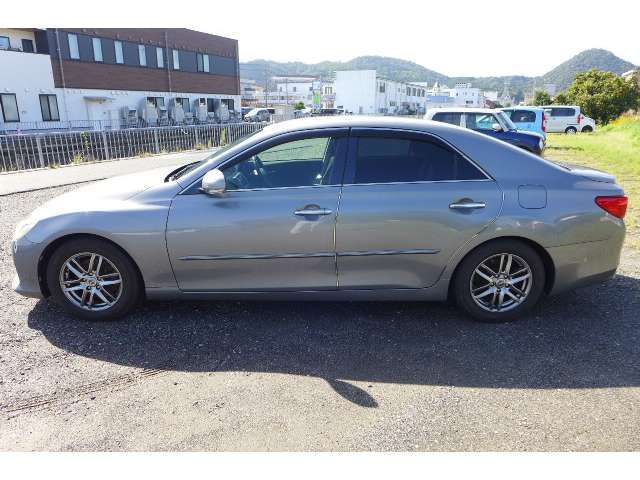 ◇◇◇当店では在庫多数！ネットにのせていないお得な車両もございますのでご来店をお待ちしております！◇◇◇