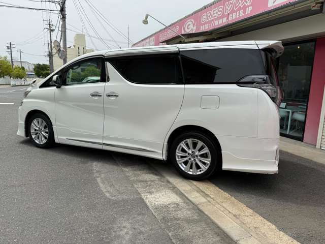 国産車から輸入車・外車まで当店では納車後1か月・1000Km保証付！電球一つから足回りの異音や電装品の故障なども対応致します☆