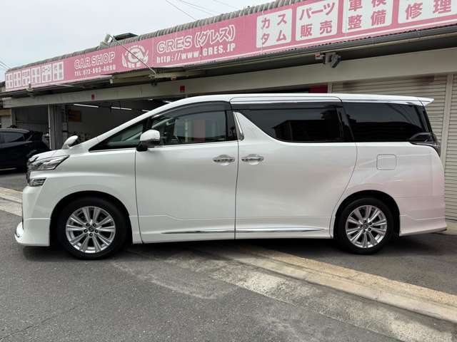 オートローン・カーリースも取り扱っております。ローンに不安のある方も一度当店スタッフまでお問い合わせ下さい。その他、自動車任意保険など各種保険も取り扱っております。
