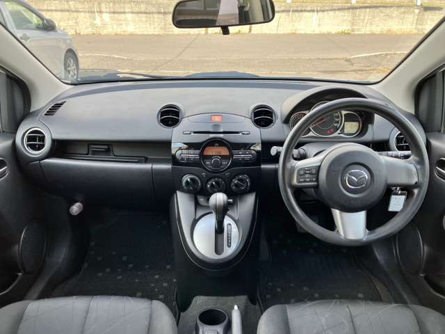 内装画像：目立つ汚れやキズも少なく綺麗な内装です！！