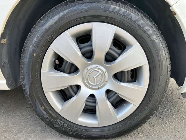 外装画像：純正ホイールには夏タイヤが付属致します！！