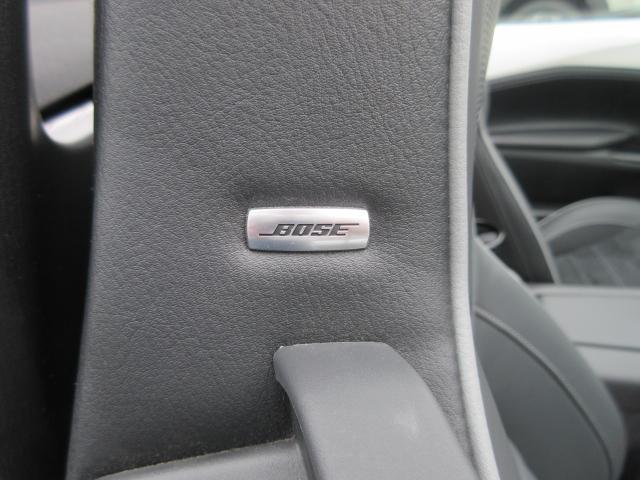 BOSEサウンドシステムを搭載しています。BOSE社と共同開発により車種専用チューニングが施されています。良質なサウンドでお好きな音楽をお楽しみください。