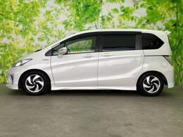 WECARSの在庫ページをご覧いただき誠にありがとうございます！WECARSは「お客様第一」をモットーにお客様のカーライフを全力でサポートいたします！