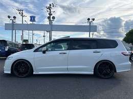 ☆もっと車の状態を確認したい、仕様を知りたい、そんな時はお気軽に電話にてご連絡ください。現車を前に詳しく、細かく納得いくまで御説明します☆