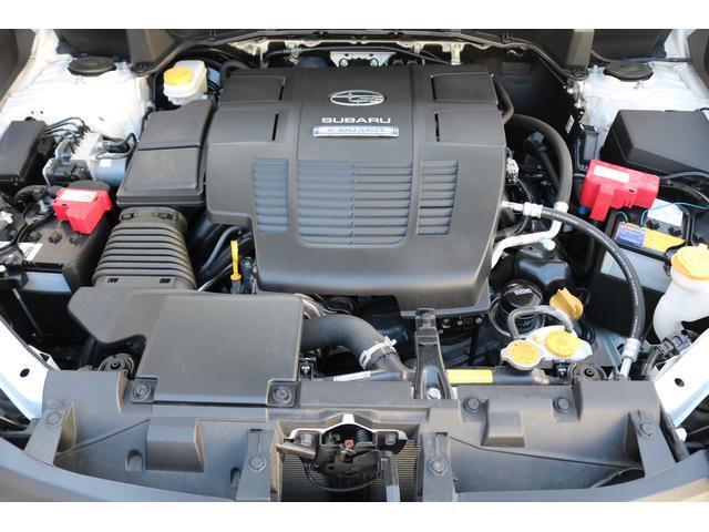 低振動・低重心が特徴の水平対向エンジンがスバルの走りを引き出します！その「良さ」を乗った人にしか伝えられないのが残念！ では得られない気持ちのいいドライビングを愉しめます！