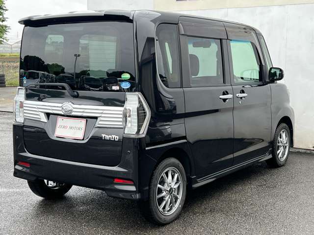 【250台展示台数】各メーカーでの見比べ・同車種での見比べなどなど見比べながら車を選んでみませんか？当店なら可能です！ぜひ見て比べて納得の一台を探します！お車探しの際はお気軽にご相談ください！！